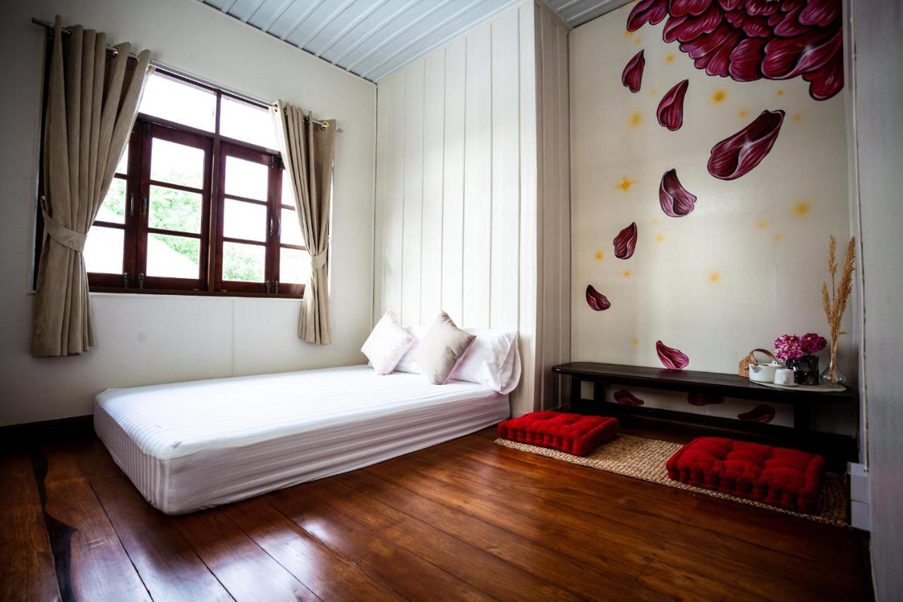Baan Suan Krung Kao Hotel Phra Nakhon Si Ayutthaya Ngoại thất bức ảnh